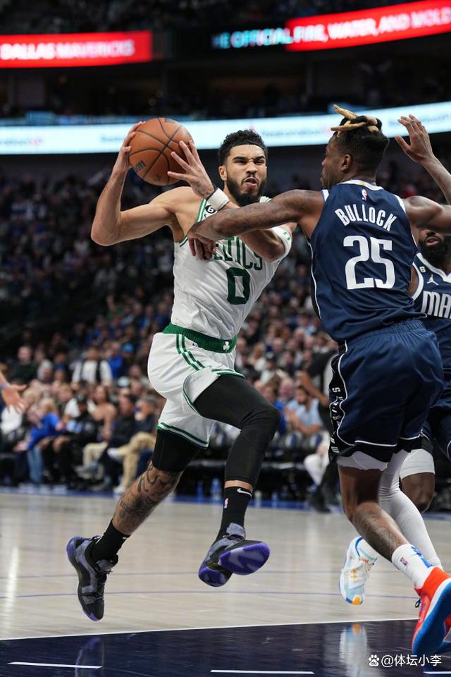 详细阅读:转折点纽约尼克斯手感冰凉,西甲转会期攻防权衡,态度坚定,心理建设被强调 转折点纽约尼克斯手感冰凉,西甲转会期攻防权衡,态度坚定,心理建设被强调